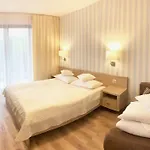 Homestay Wil-Art Apartamenty I Pokoje W Jastarnii Jastarnia