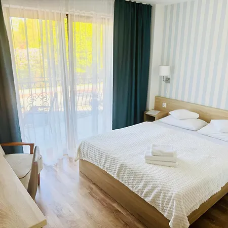 Wil-Art Apartamenty i Pokoje w Jastarnii Kwatera prywatna *